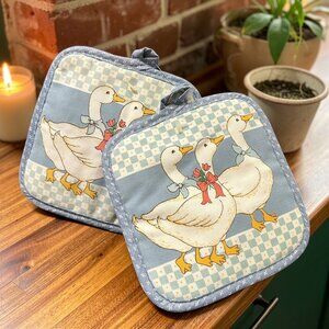 Vintage Blue Goose Pot Holders Set, Country Kitchen Decor